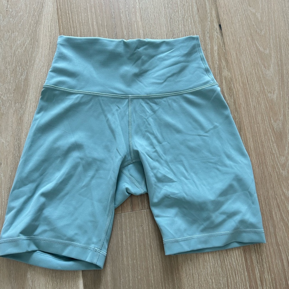 Lululemon Women's High-Waisted Gray Biker Shorts
